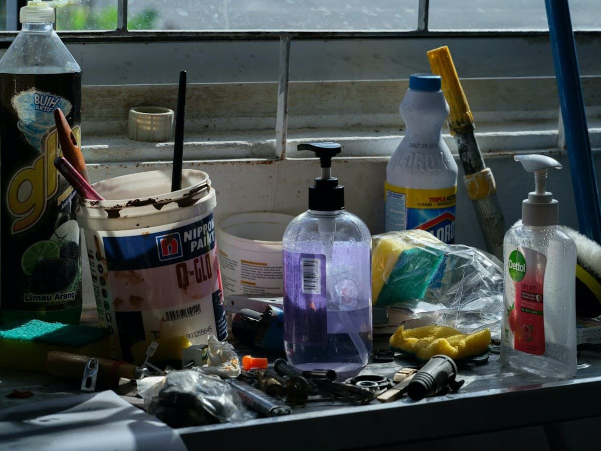 Produits d’entretien entreposés en vrac
